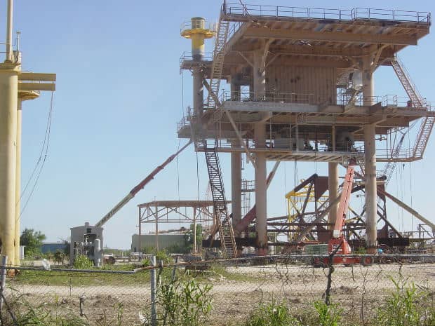 Should I Repair Or Replace My Garage Door?