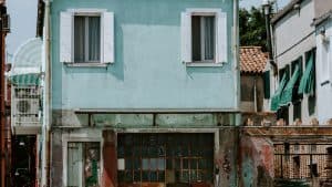 Garage Door Window Options – How To Include Windows To Garage Doors