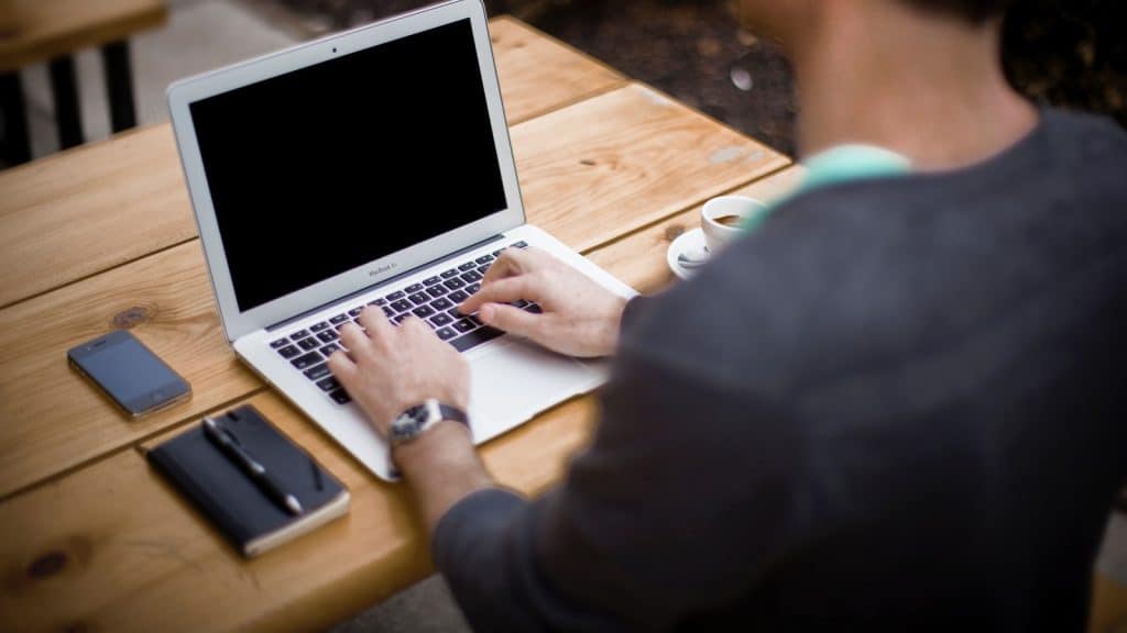 Why You Should Call Professionals for Garage Door Repairs