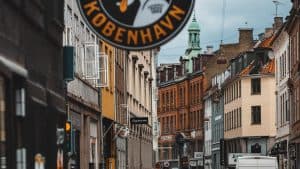 Why You Don’t Want Cheap Garage Doors For Your Home