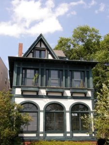 Hip vs Gable Roof Garages: An In-Depth Comparison